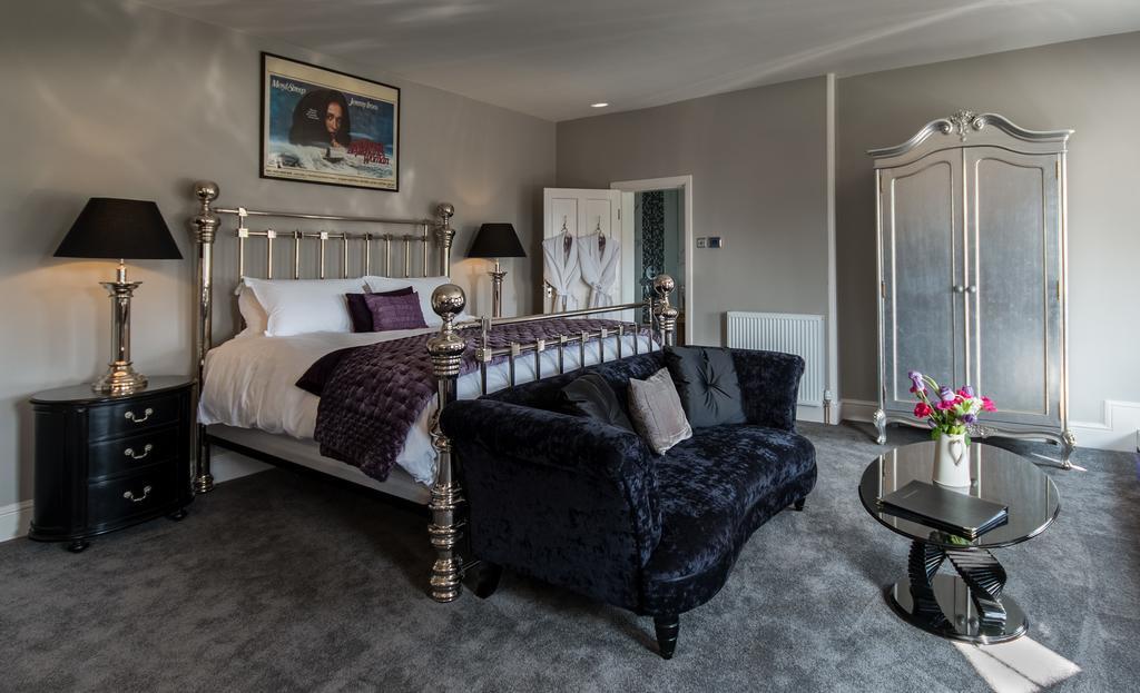 Dower House Hotel Lyme Regis Room photo